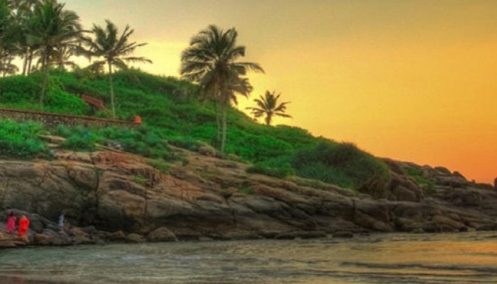 1-Cochin-2-Munnar-1-Alleppey-Kumarakom-2-Kovalam-1-550x450